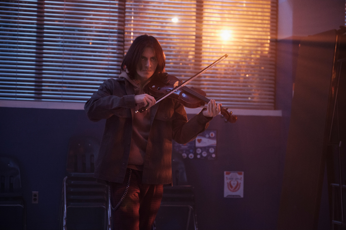 Isaac Bowen becoming The Fiddler on Stargirl