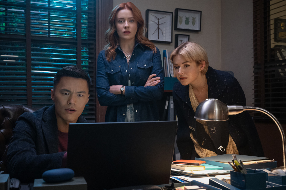 Agent Park, Nancy, and Temperance Hudson teaming up on Nancy Drew