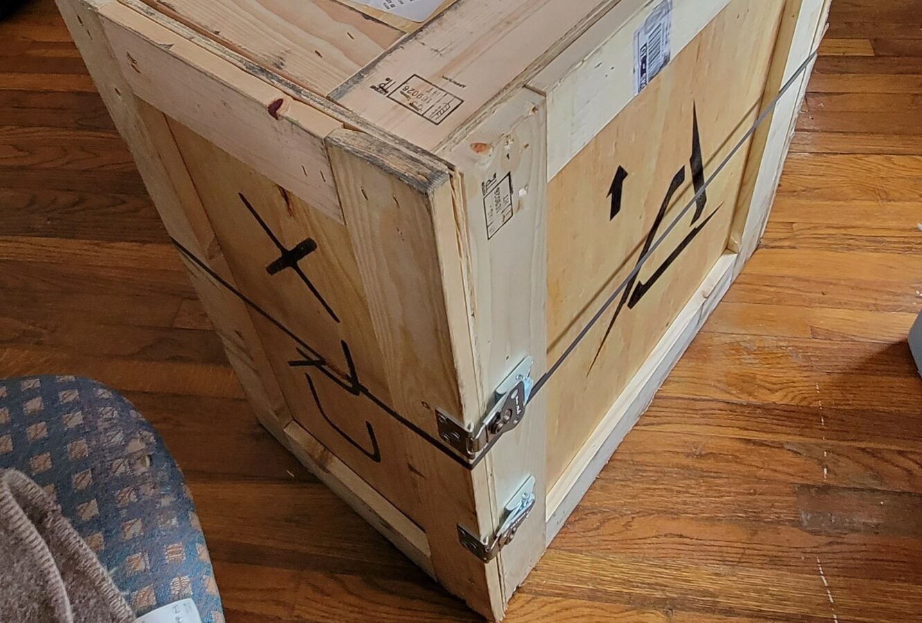 CLX-RA crate UPS